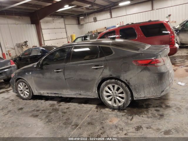 5XXGT4L30JG241236 KIA Optima S