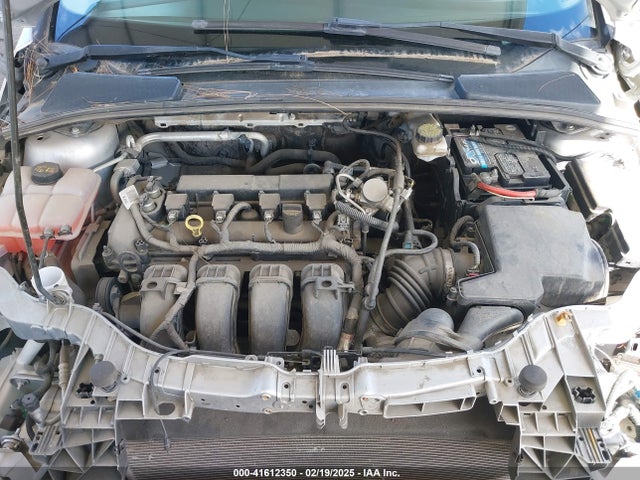 Ford FOCUS SE 2018 1FADP3K23JL241862 Image 10