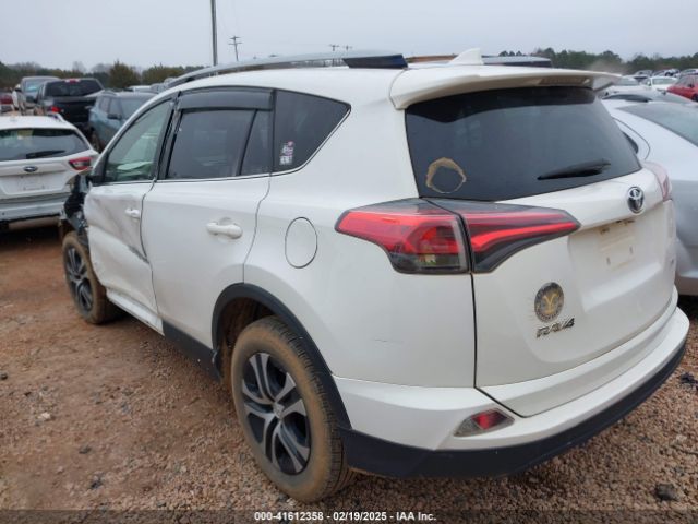 2017 TOYOTA RAV4 JTMZFREV9HJ142576 Photo 2