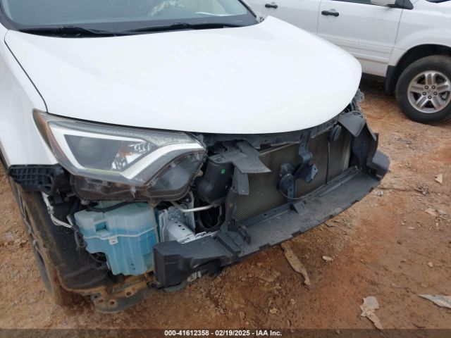 2017 TOYOTA RAV4 JTMZFREV9HJ142576 Photo 5