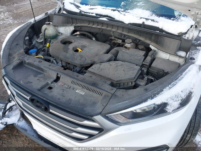 KM8J33A42JU717147 Hyundai TUCSON SEL