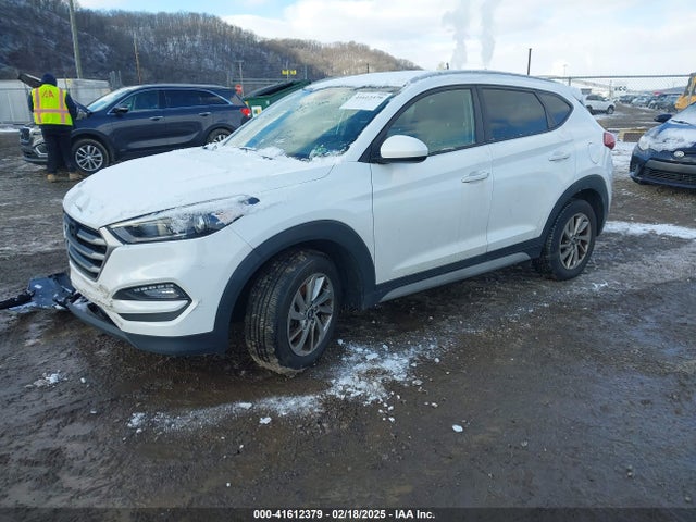 KM8J33A42JU717147 Hyundai TUCSON SEL