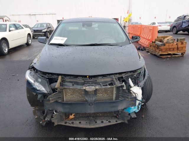 1G1ZD5ST4PF138219 Chevrolet Malibu Fwd 1lt