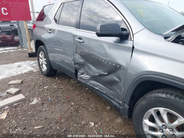1GNERFKW7JJ120980 Chevrolet Traverse Ls