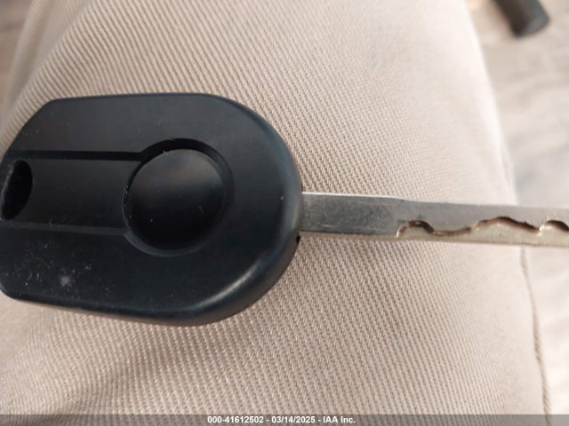 1FMCU0GD0JUA87303 Ford ESCAPE SE
