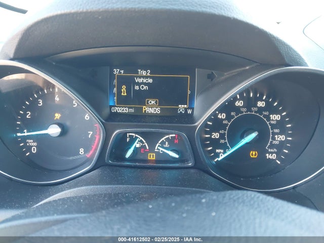 1FMCU0GD0JUA87303 Ford ESCAPE SE