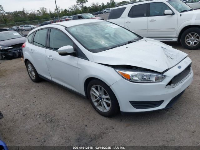 1FADP3K26FL328517 Ford FOCUS SE