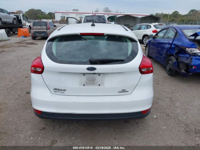1FADP3K26FL328517 Ford FOCUS SE