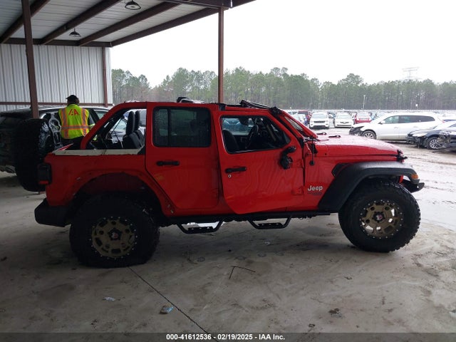 1C4HJXDN6KW537535 Jeep Wrangler Unlimited Sport S 4x4