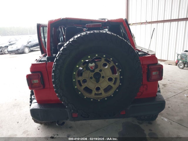 1C4HJXDN6KW537535 Jeep Wrangler Unlimited Sport S 4x4