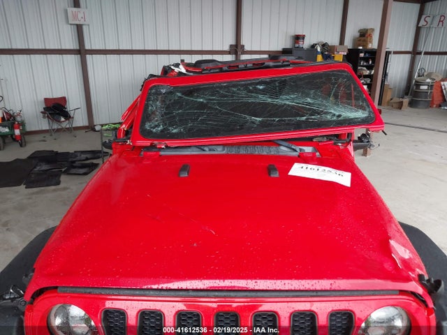 1C4HJXDN6KW537535 Jeep Wrangler Unlimited Sport S 4x4