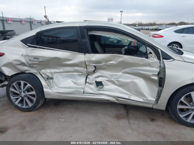 3KPC34A3XKE046370 Hyundai Accent Limited