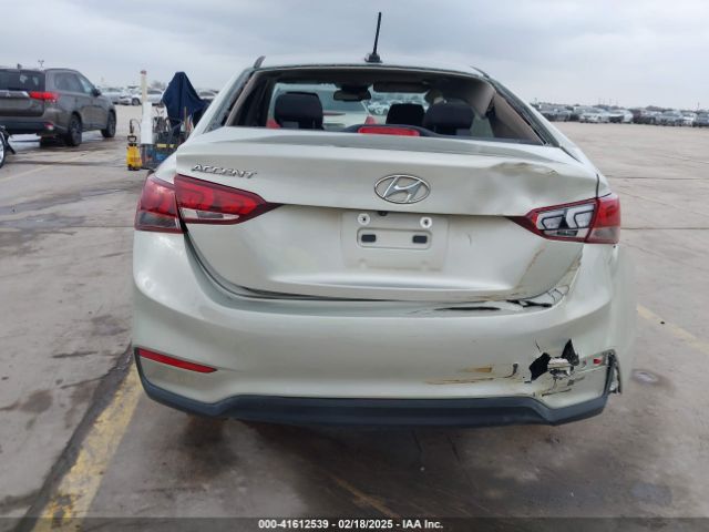 3KPC34A3XKE046370 Hyundai Accent Limited