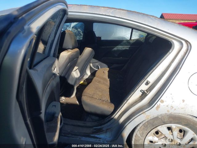5NPD74LF4JH269837 Hyundai ELANTRA SE