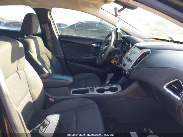 1G1BC5SM5G7274852 Chevrolet Cruze Ls Auto