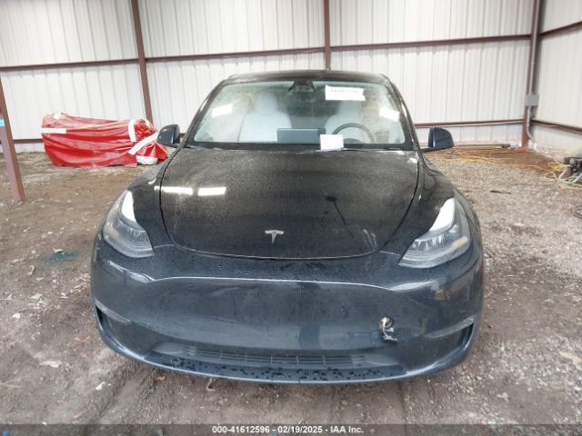 7SAYGDEF2PF800641 Tesla Model Y Performance Dual Motor All-wheel Drive