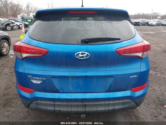 Hyundai TUCSON SE 2018 KM8J2CA46JU776088 Image 16