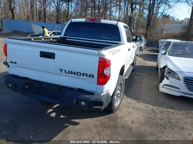 5TFDY5F18KX866854 Toyota Tundra Trd Pro 5.7l V8