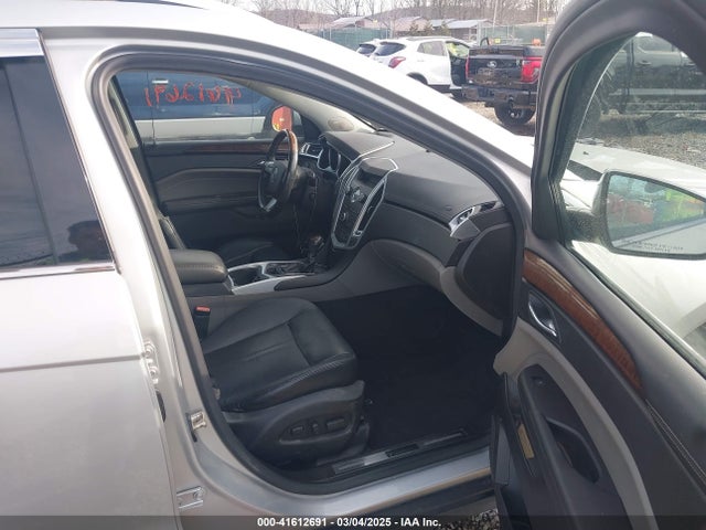 2011 CADILLAC SRX 3GYFNEEY3BS670462 Photo 4