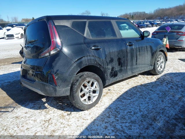 KNDJ23AU5P7888537 KIA SOUL LX