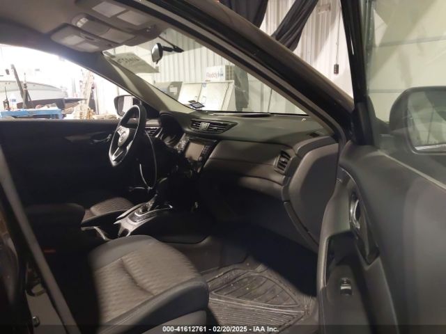 5N1AT2MT4HC897180 Nissan ROGUE SV