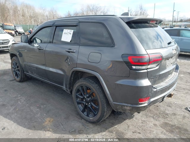 1C4RJFAG8JC349071 Jeep Grand Cherokee Altitude 4x4