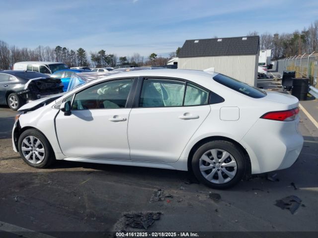 JTDBCMFE1RJ024065 Toyota Corolla Hybrid Le