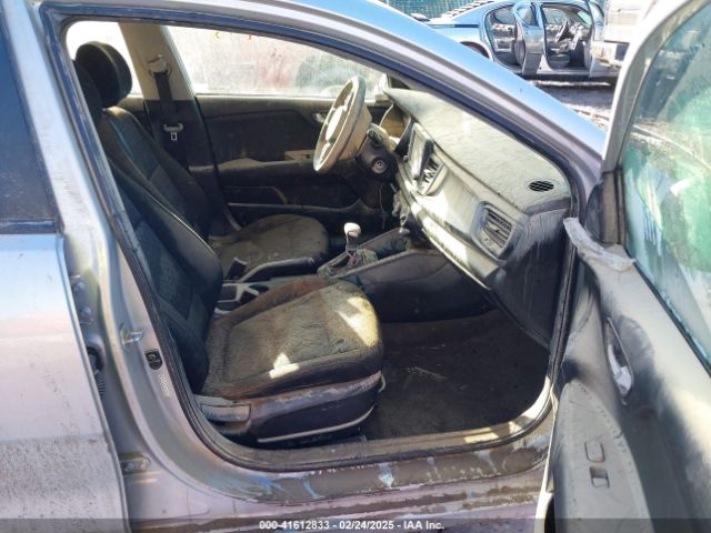 3KPA24AD9LE311302 KIA RIO LX
