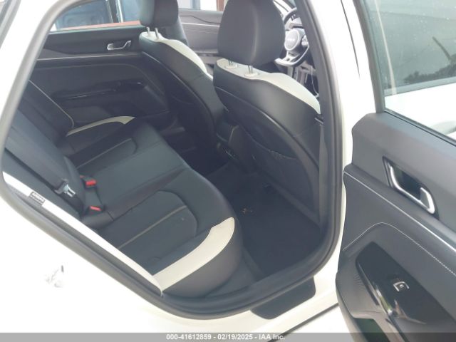 KNAG64J72S5285545 KIA K5 Gt-line
