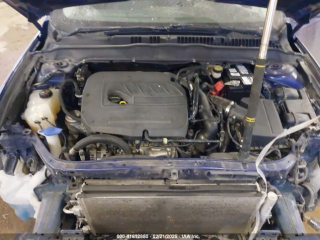 3FA6P0HD6FR233263 Ford FUSION SE