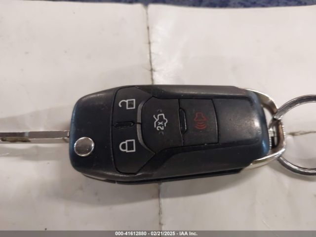 3FA6P0HD6FR233263 Ford FUSION SE