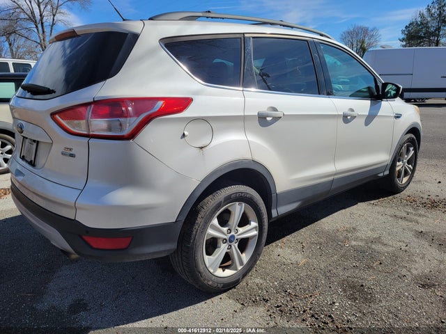 1FMCU9GX1EUB05697 Ford Escape