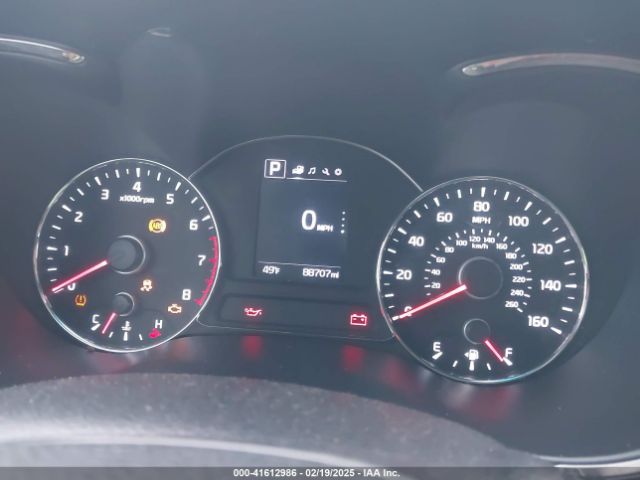 3KPFL4A72JE186105 KIA FORTE LX