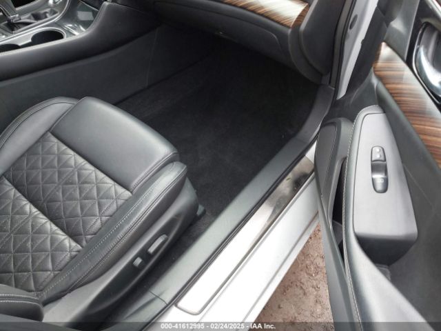 1N4AA6AP1HC439725 Nissan Maxima 3.5 Platinum