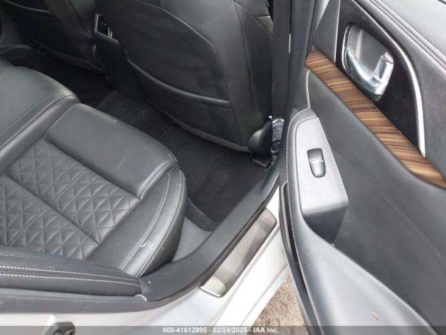 1N4AA6AP1HC439725 Nissan Maxima 3.5 Platinum