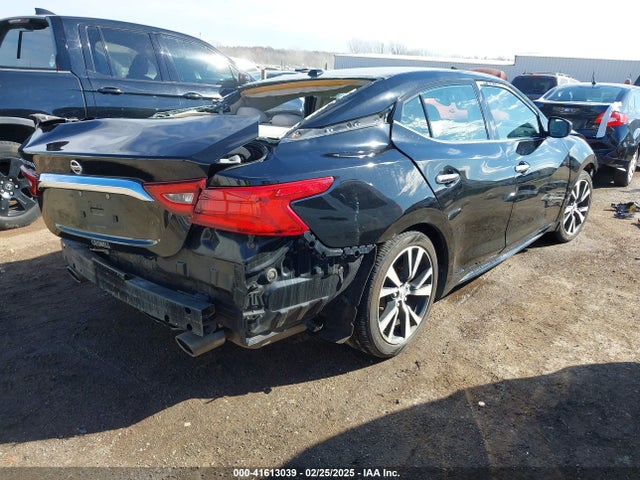 1N4AA6AP7GC435032 Nissan Maxima 3.5 S