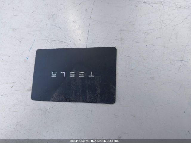 7SAYGAEEXNF381389 Tesla Model Y Long Range Dual Motor All-wheel Drive