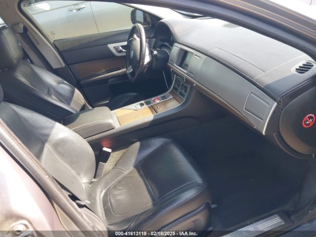 2013 JAGUAR XF SAJWA0E74D8S91723 Photo 4