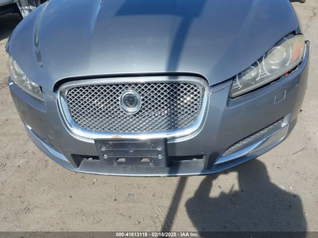 2013 JAGUAR XF SAJWA0E74D8S91723 Photo 5