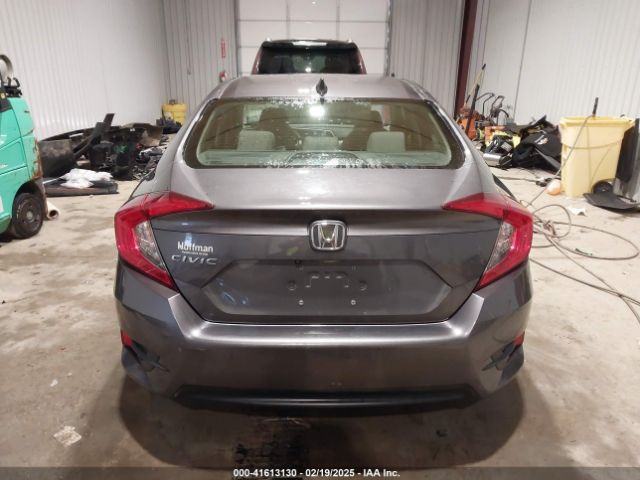19XFC2F72JE208939 Honda CIVIC EX