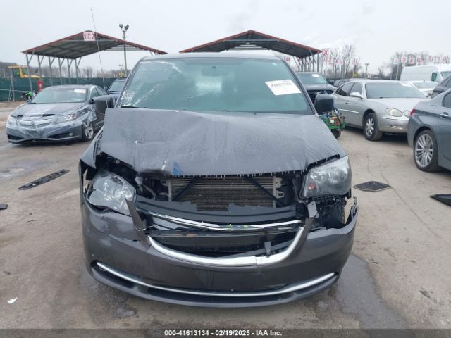 2C4RC1HG3FR578324 Chrysler Town & Country S