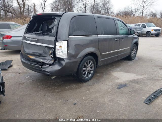 2C4RC1HG3FR578324 Chrysler Town & Country S