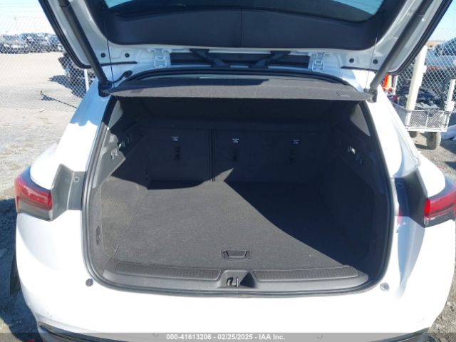 LRBFZPR40PD195596 Buick Envision Essence Awd
