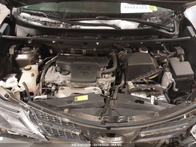 2T3BFREV3EW140059 Toyota RAV4 LE