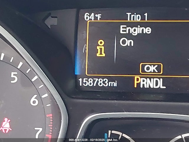 1FADP3F27JL295790 Ford FOCUS SE