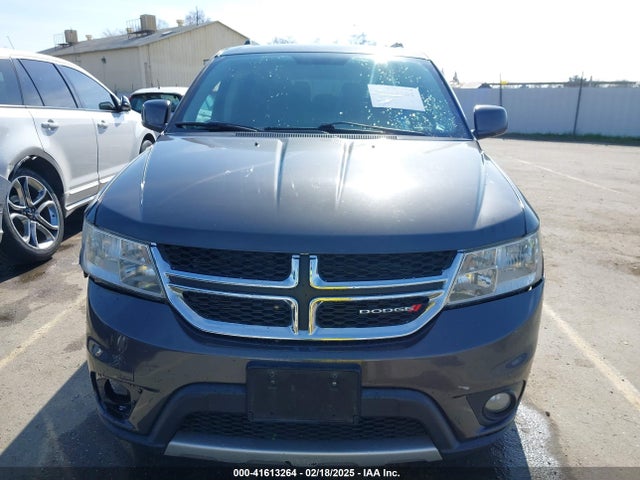 3C4PDDBGXGT200546 Dodge Journey Sxt