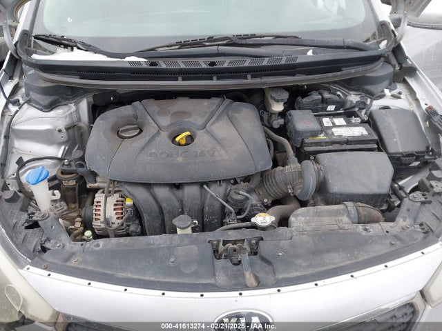 KNAFK4A69F5388109 KIA FORTE LX