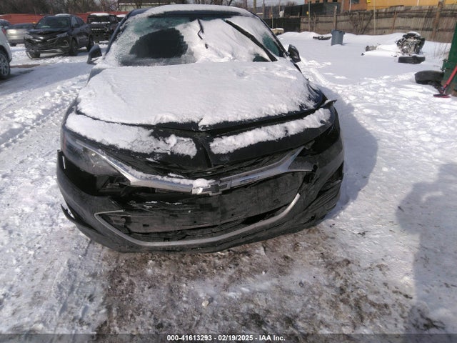 1G1ZG5ST2MF012976 Chevrolet Malibu Fwd Rs