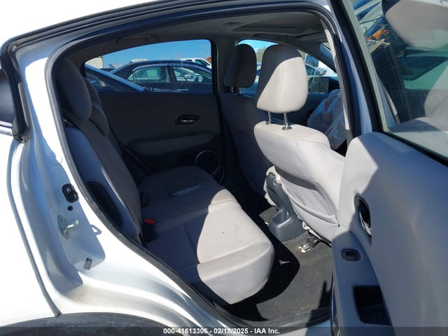3CZRU6H59GM746642 Honda HR-V EX