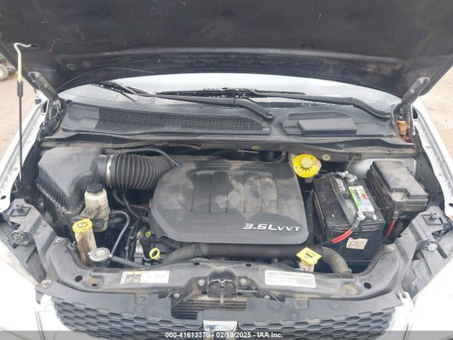 2C4RDGCG4FR624217 Dodge Grand Caravan Sxt